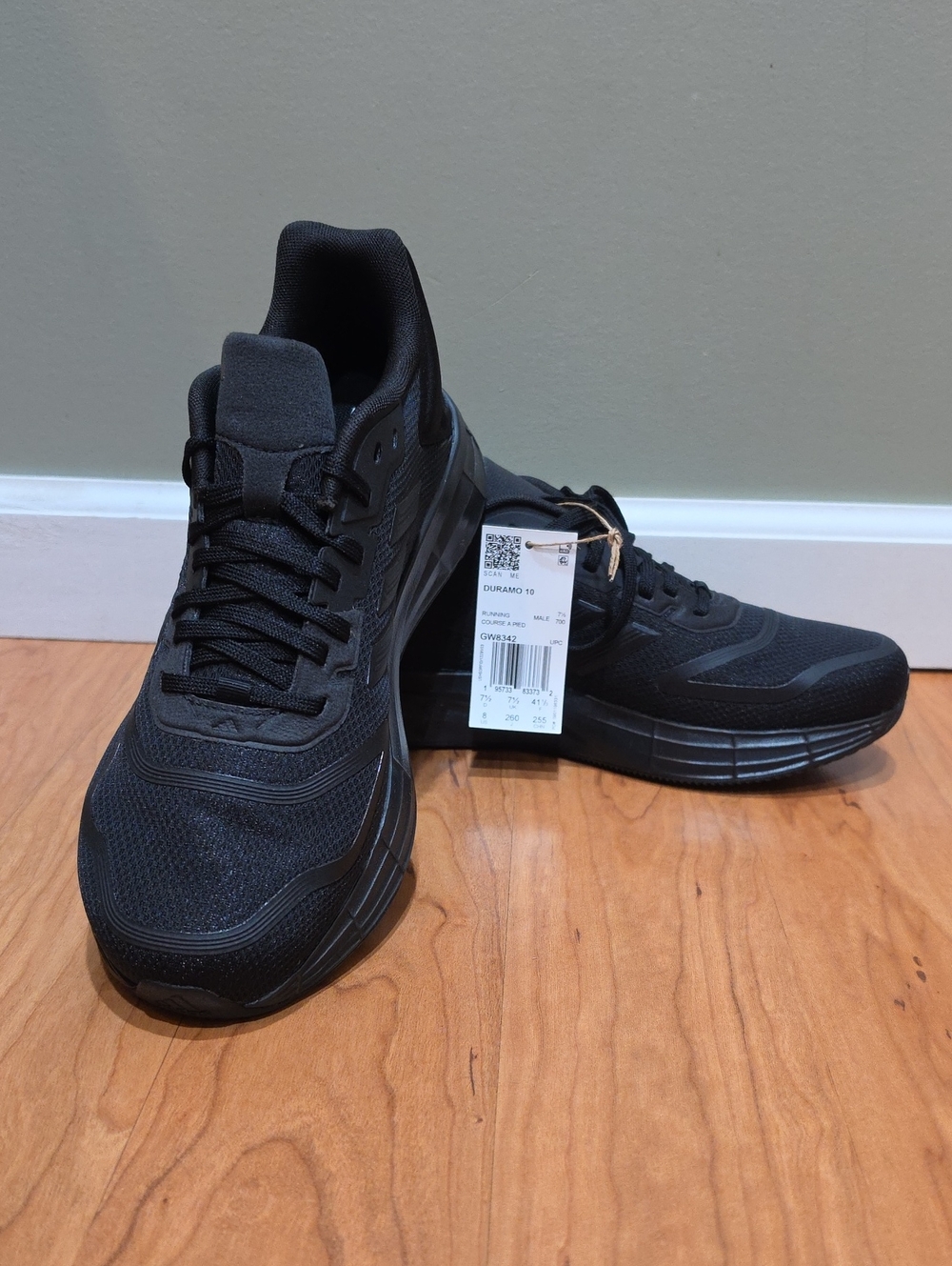 NIB adidas Duramo 10 Core Black Athletic/Running Sneaker US Size 8 Men 9 Woman